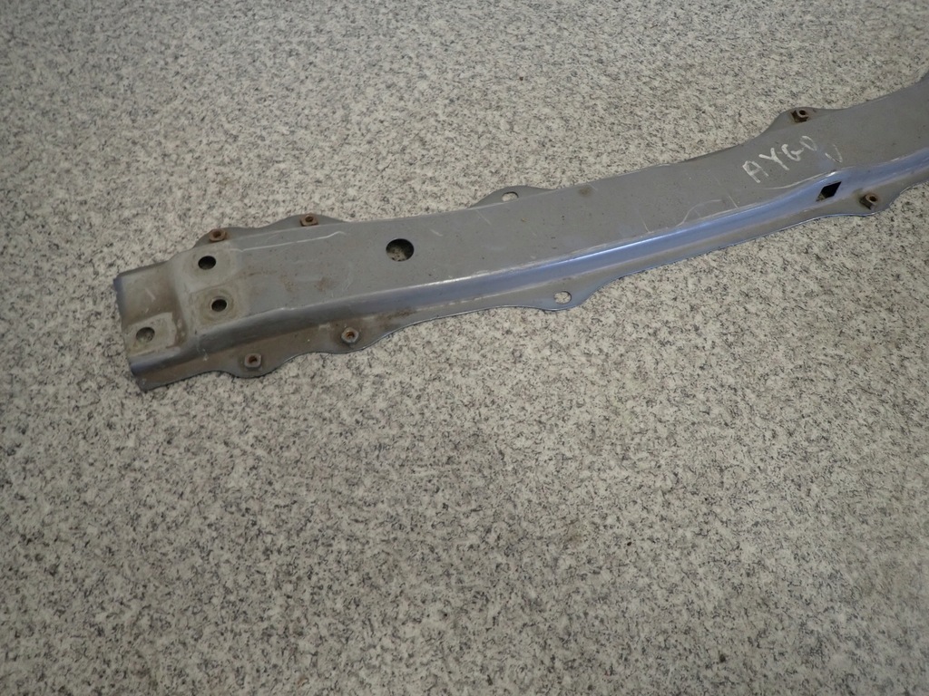 фото №4, Toyota aygo 05-12 балка нижняя поперечина передний