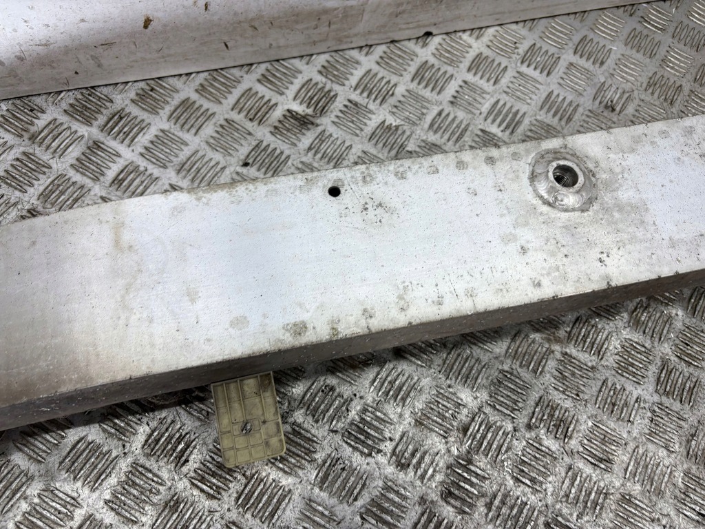 фото №10, Nissan 350z 2004 балка бампера заднего