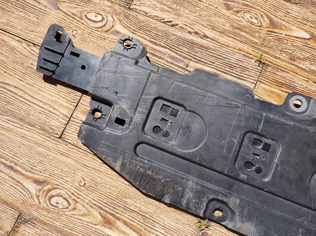 фото №6, Volvo v60 18r- защита подвеска правая