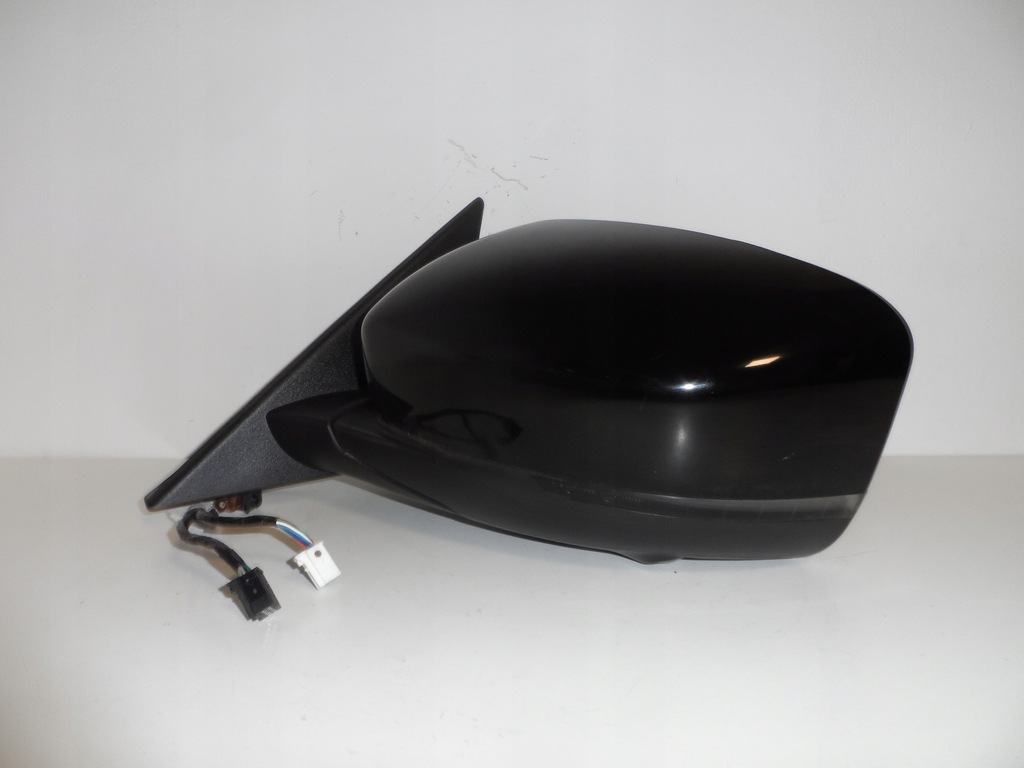 фото №1, Maserati levante full камера ассистент фотохромный europa оригинал зеркало