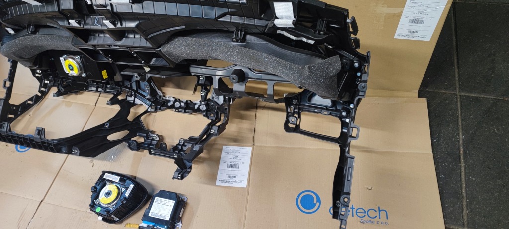 фото №10, Hyundai i20 ii lift 18-20 приборная панель консоль подушки безопасности подушка безопасности датчик kpl оригинал