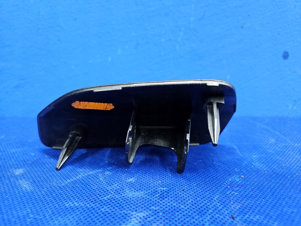 фото №7, Audi q8 e-tron lz7f заглушка распылителя sprysk правая przód55 4ke955276