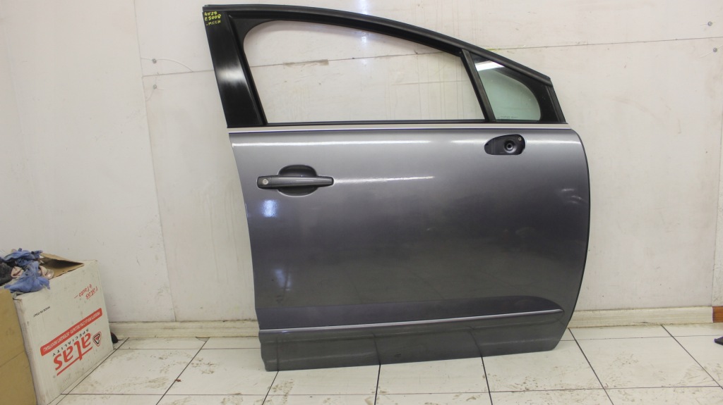 фото №1, Дверь правое правый перед peugeot 5008 i 3008 kth kthc
