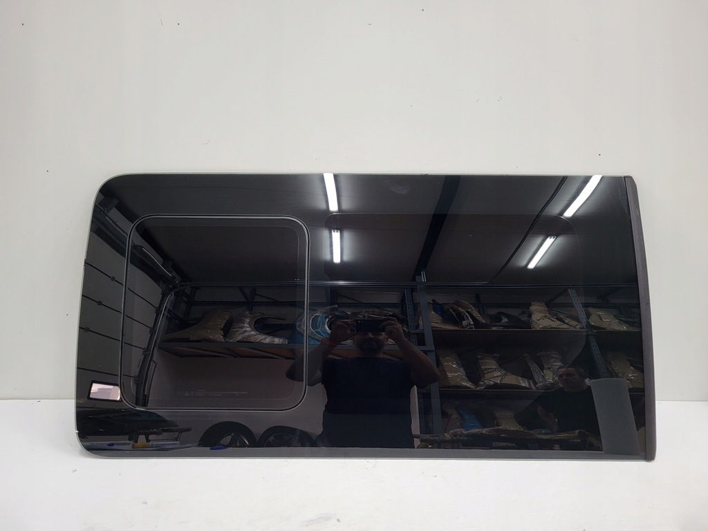 фото №1, Стекло боковая левая сдвижная hyundai h1