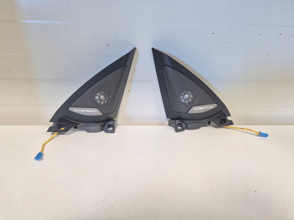 Купить Накладка стойка динамик левое  правый  дверь harman kardon bmw 4 g22 m4 g82