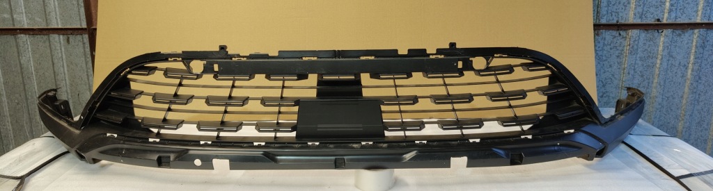 Купить Накладка низ  решётка бампера перед renault captur 2 2019- 620260503r