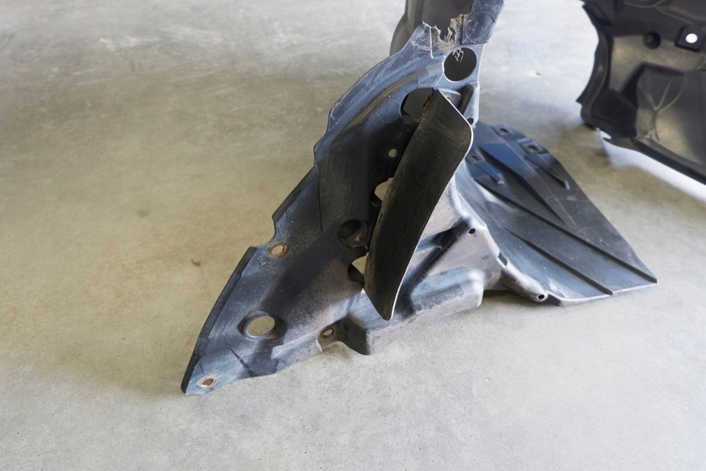 фото №14, Підкрилок ліва передні nissan leaf ze1 638435sk0a electric 110kw 2018