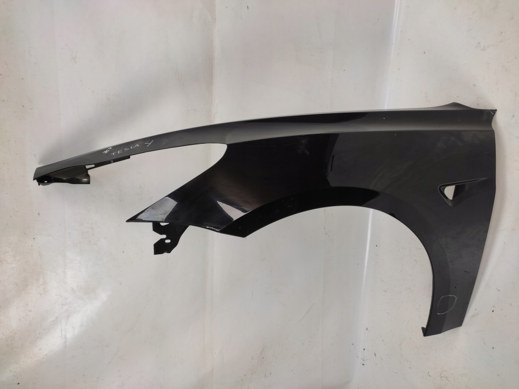 Купити Tesla model y крило ліве przedi перед 2020-