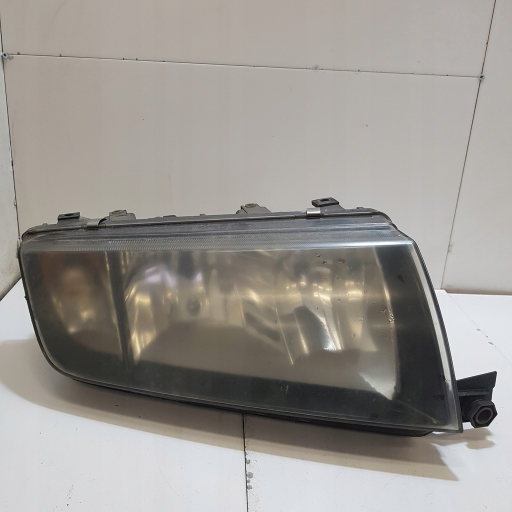 фото №1, Лампа права передня lift skoda fabia 1