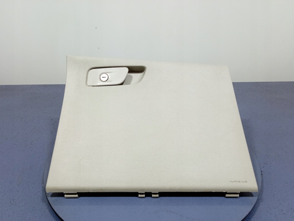 фото №1, Chrysler pacifica ii 16- schowekpasażera 5rl34pd2ad