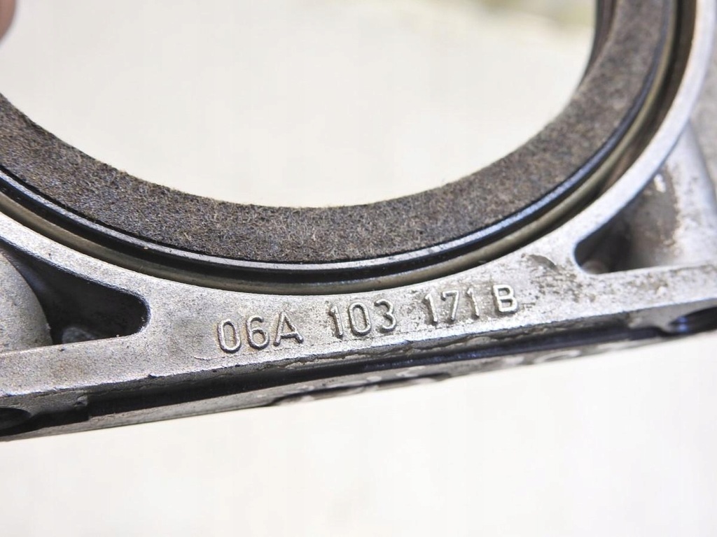 фото №6, Ущільнювач вала audi a3 8p 2.0 t 06a103171b