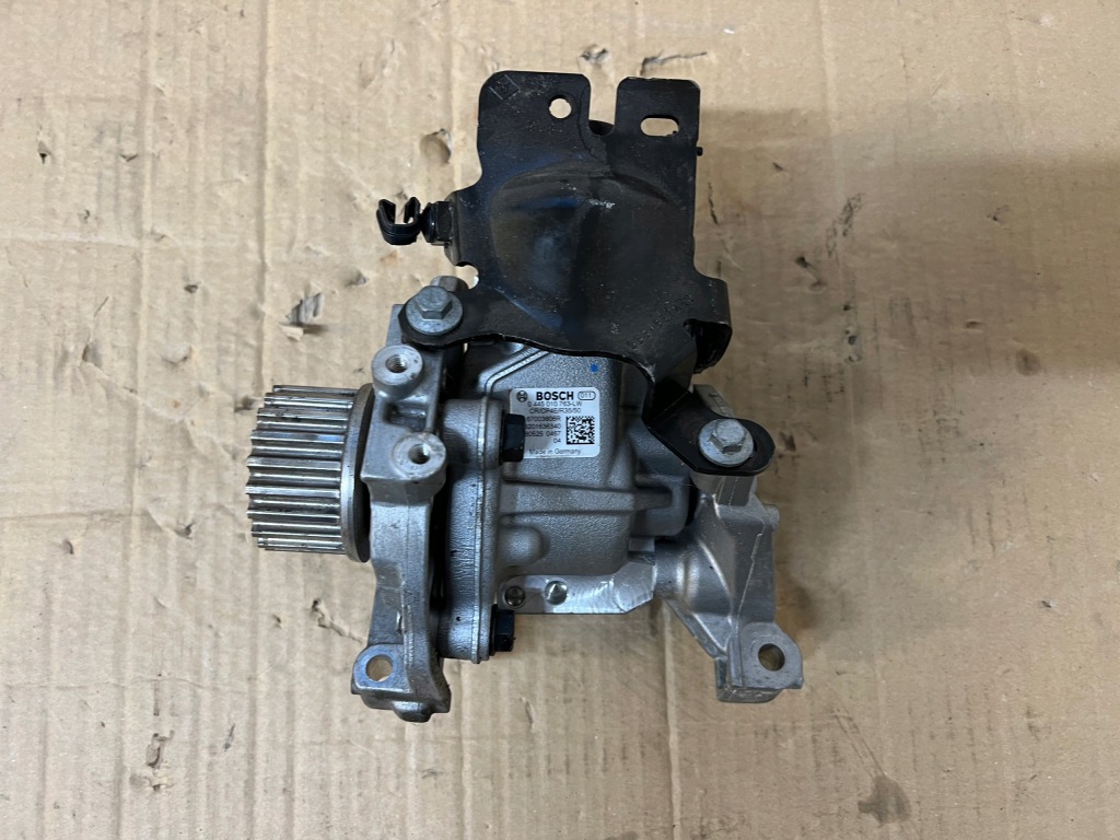 Купить Mercedes citan kangoo 1.5 dci насос впрыскная оригинал