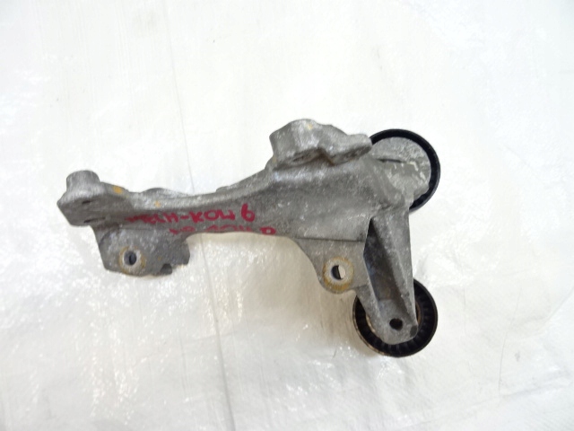 фото №6, Renault clio iv 1.2 tce кронштейн кронштейн генератора 117108063r