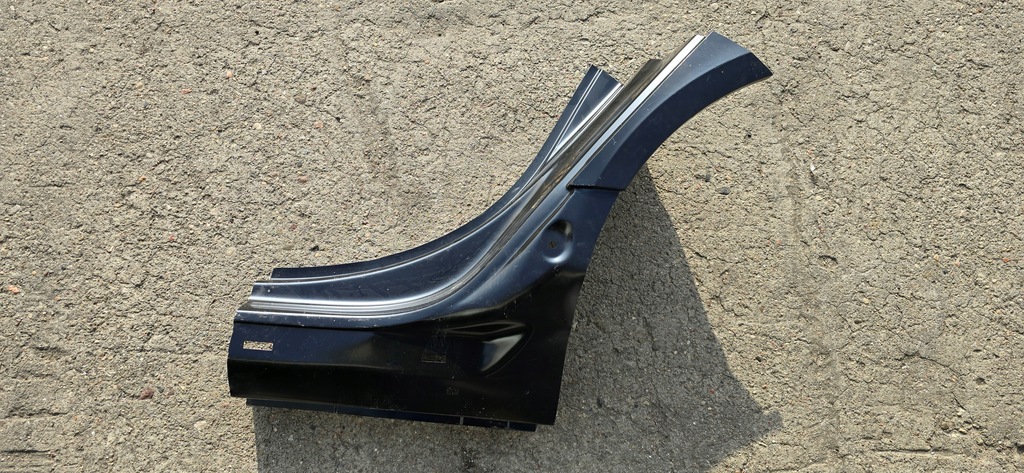 фото №1, Audi rs4 8w поріг лівий