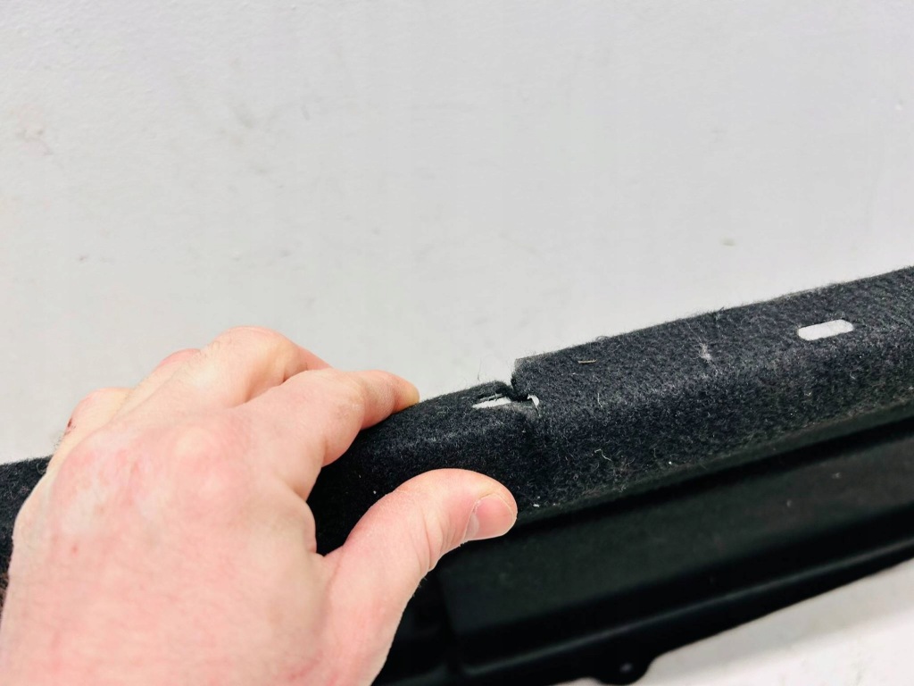 фото №10, Corolla e21 kombi 2.0h обшивка оббивка багажника правий права uszk