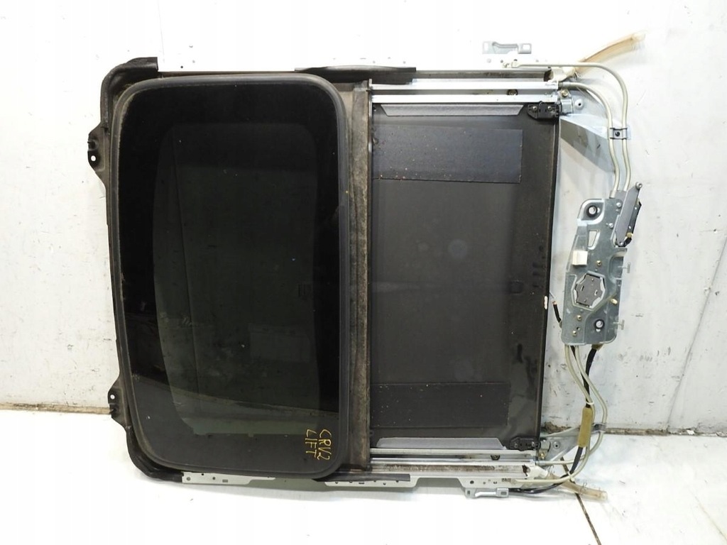 фото №8, Люк honda cr-v ii 70000-sca-a021