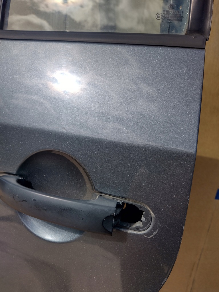 фото №15, Двері лівий задня volkswagen touran i 1