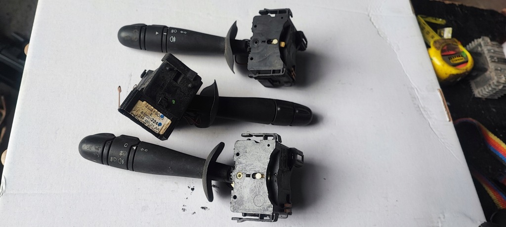 фото №1, Важіль świateł-kierunkowskazów renault 8200012244