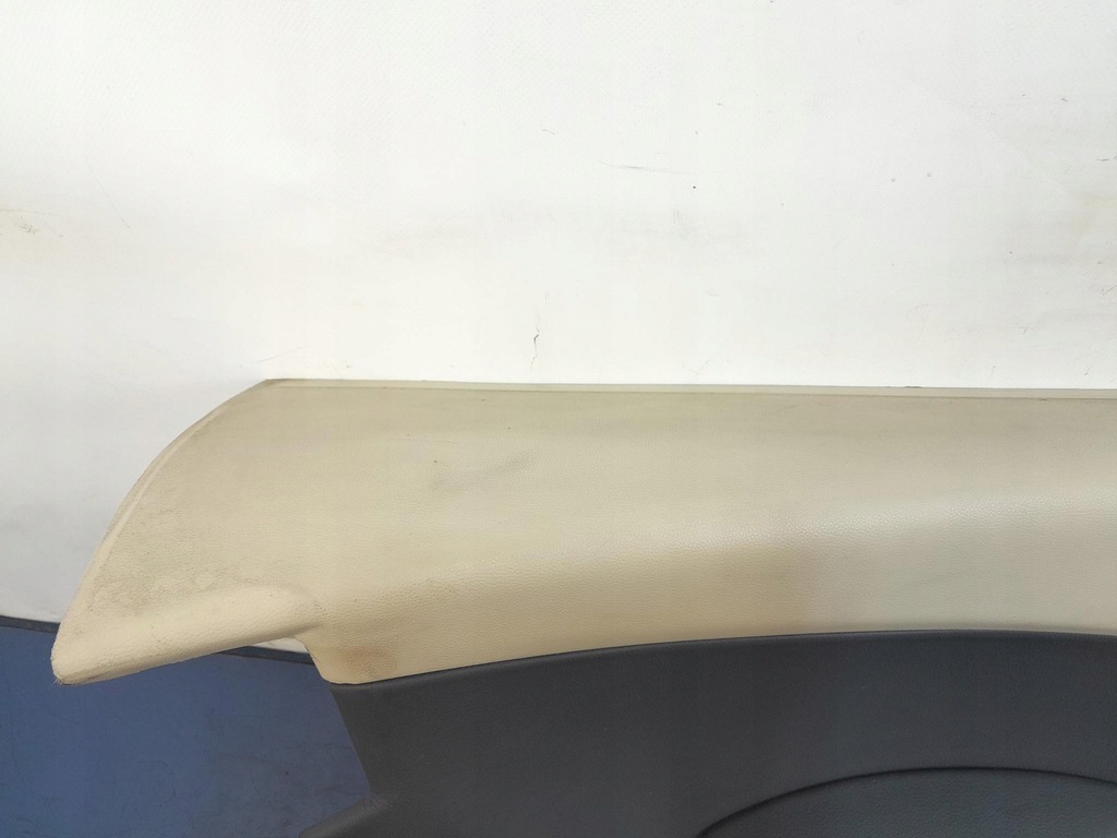 фото №4, Bmw 6 e63 оббивка обшивки задня задні шкіра