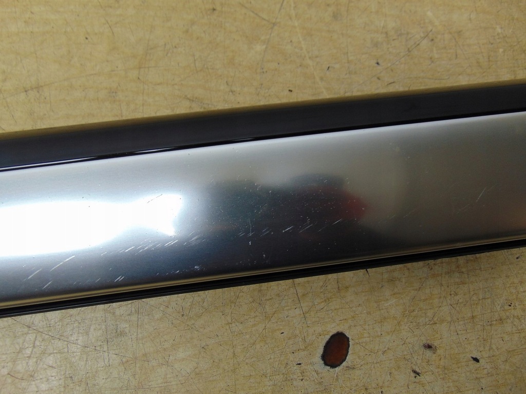 фото №10, Молдинг скло перед audi a5 8w cabrio права 8w7853266b