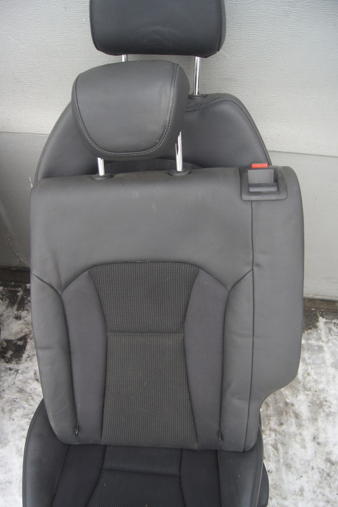 фото №6, Комплект сидений s-line audi a1 8x 3d ремни защёлки