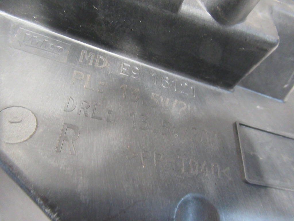 фото №9, Лампа перед правая 9810478080 peugeot 5008 ii 17-