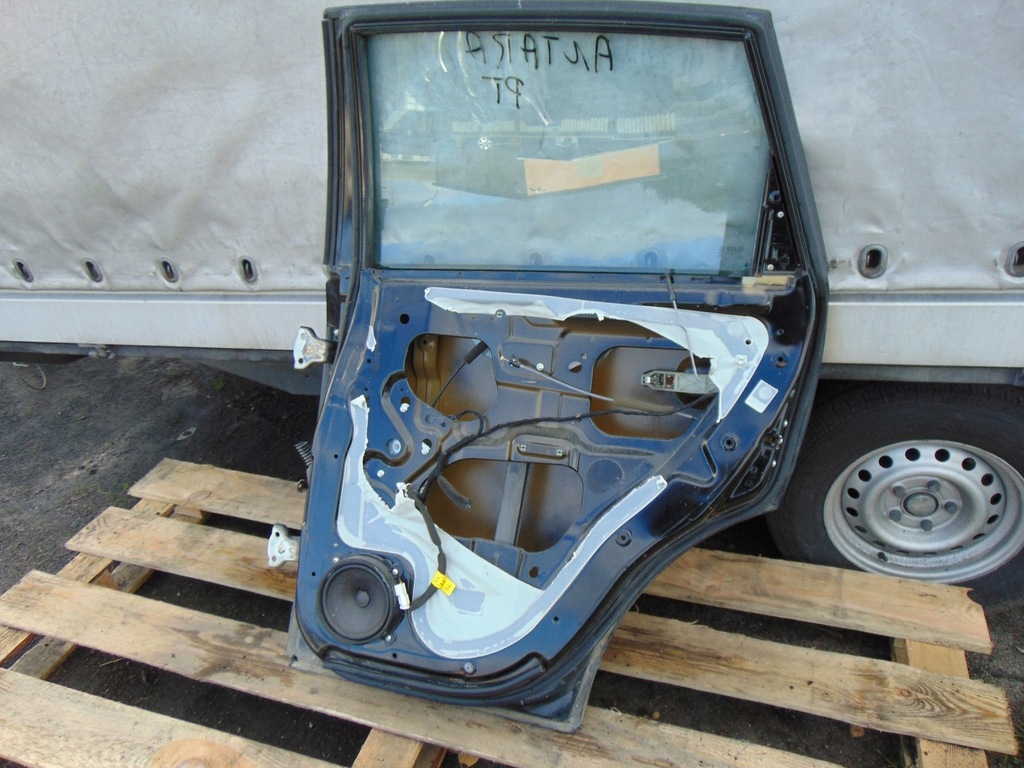 фото №13, Двері правий задня opel antara