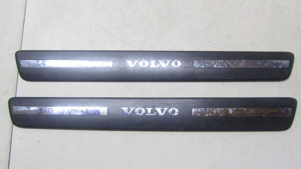 фото №1, Volvo xc60 lift молдинг накладка порог перед 31349002