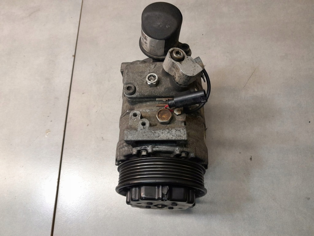 фото №1, Компрессор кондиционера mercedes w 203 2.2 cdi