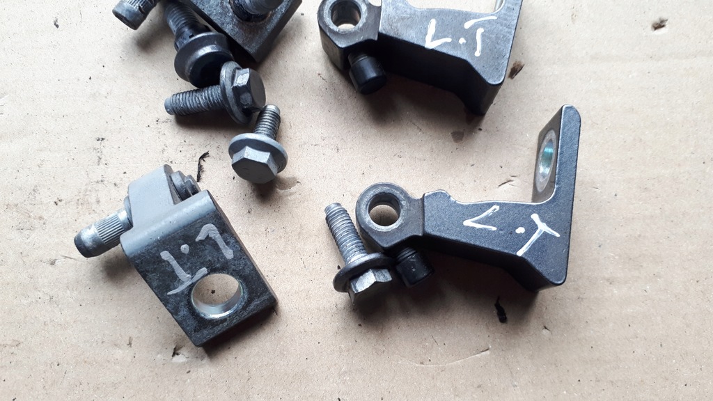 фото №3, S4 b8 lift a4 петля петлі лівий задня задні lx7r