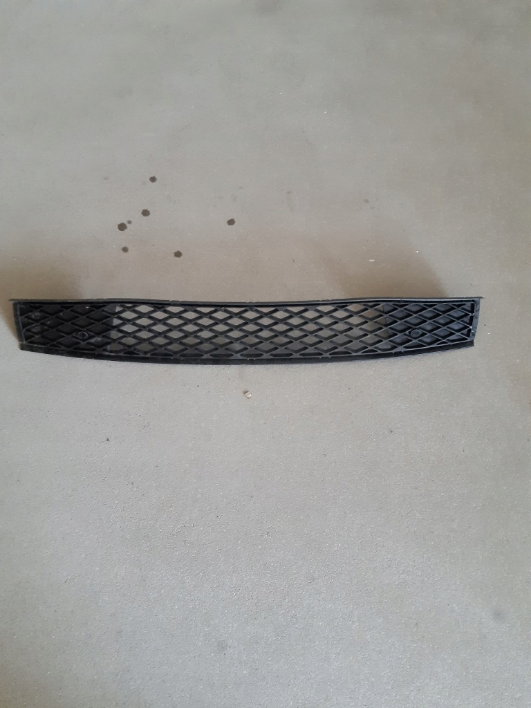 фото №1, Bmw x3 e83 решётка бампера перед с pdc