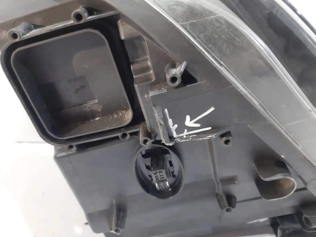 фото №8, Bmw z4 e89 лампа bi-xenon r - 13213