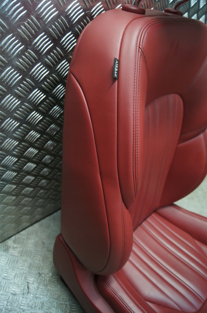 фото №8, Maserati levante сидіння правий пасажира червоний