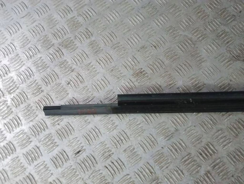 фото №5, M25 audi q5 8r 08-16 хром молдинг ущільнювач правий задня 8r0853764f