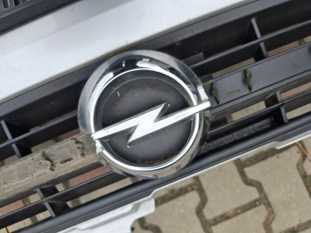 фото №8, Бампер перед передний opel agila a цвет z157- na противотуманные фары