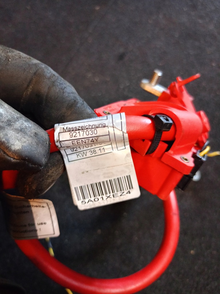 фото №2, Bmw e90 e92 e91 клема плюсова 9217030