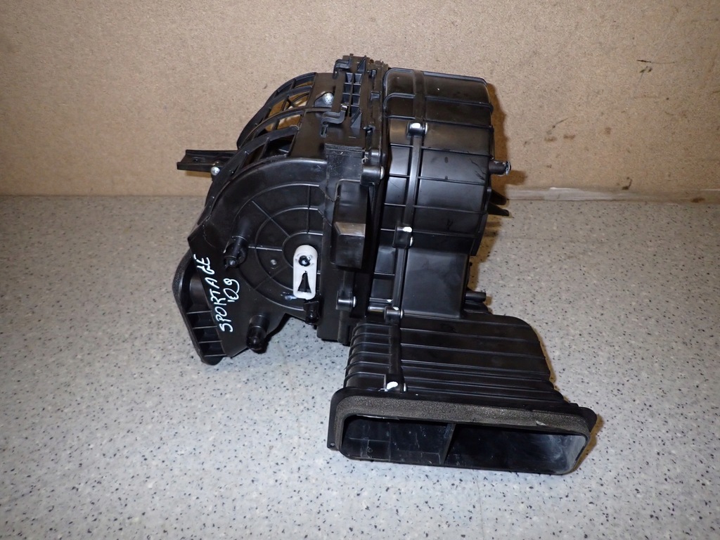 фото №1, Kia sportage ii crdi 04- корпус вентилятора