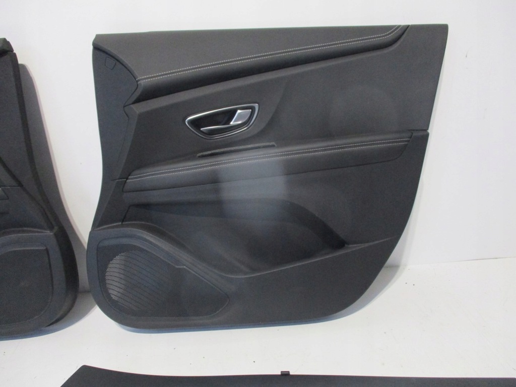 фото №7, Обивка дверь перед renault scenic 4 iv 17r