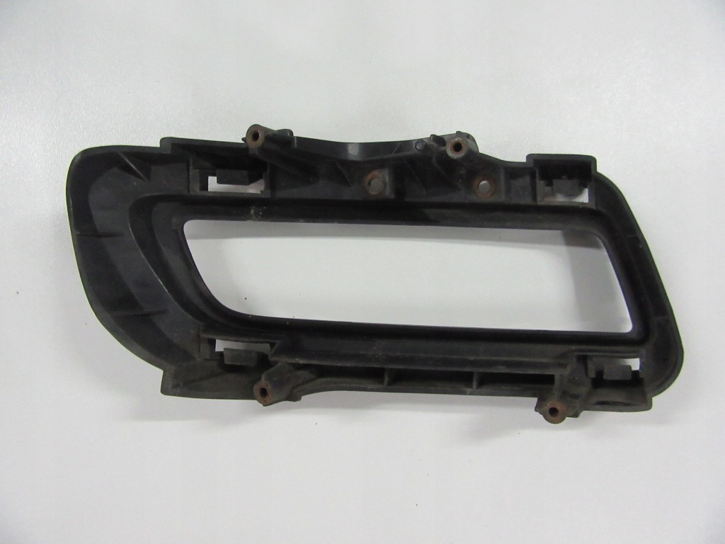 Захист рамка протитуманної фари бампера ліва mazda 3 lift Ціна