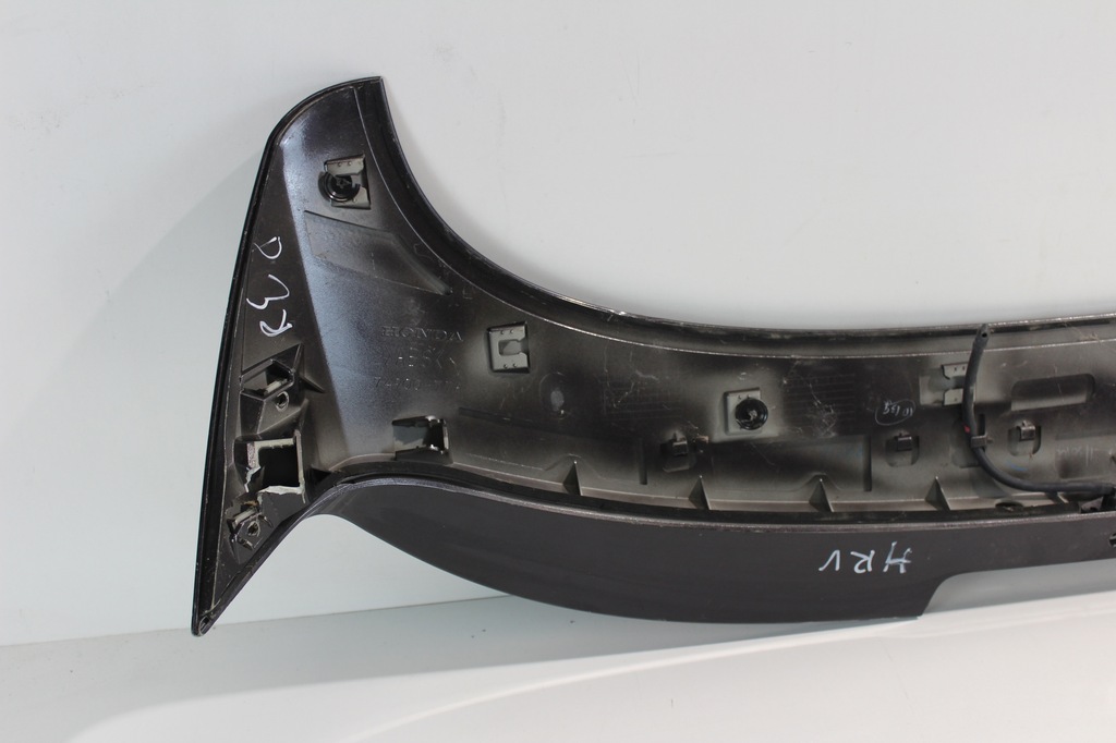 фото №7, Спойлер спойлер кришки honda hr-v 74900-t7a