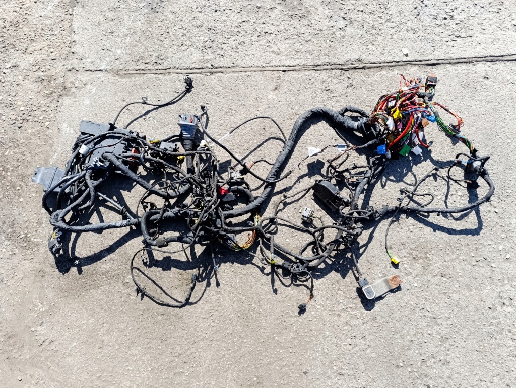 Купить Mercedes w172 slk жгут отсек двигателя 2.2 cdi