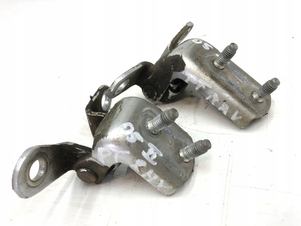 фото №1, Петли дверь правый задняя 1d4 kpl. toyota rav4 ii