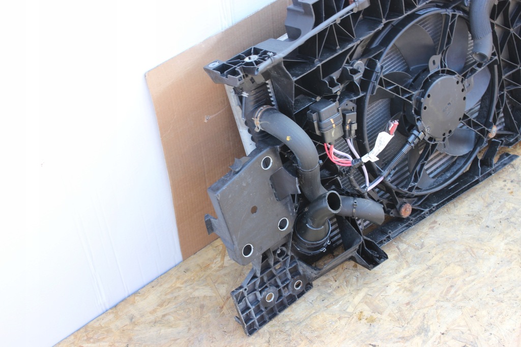 фото №8, Pas перед передній вентилятор renault grand scenic iii 2009r- 1.5 dci