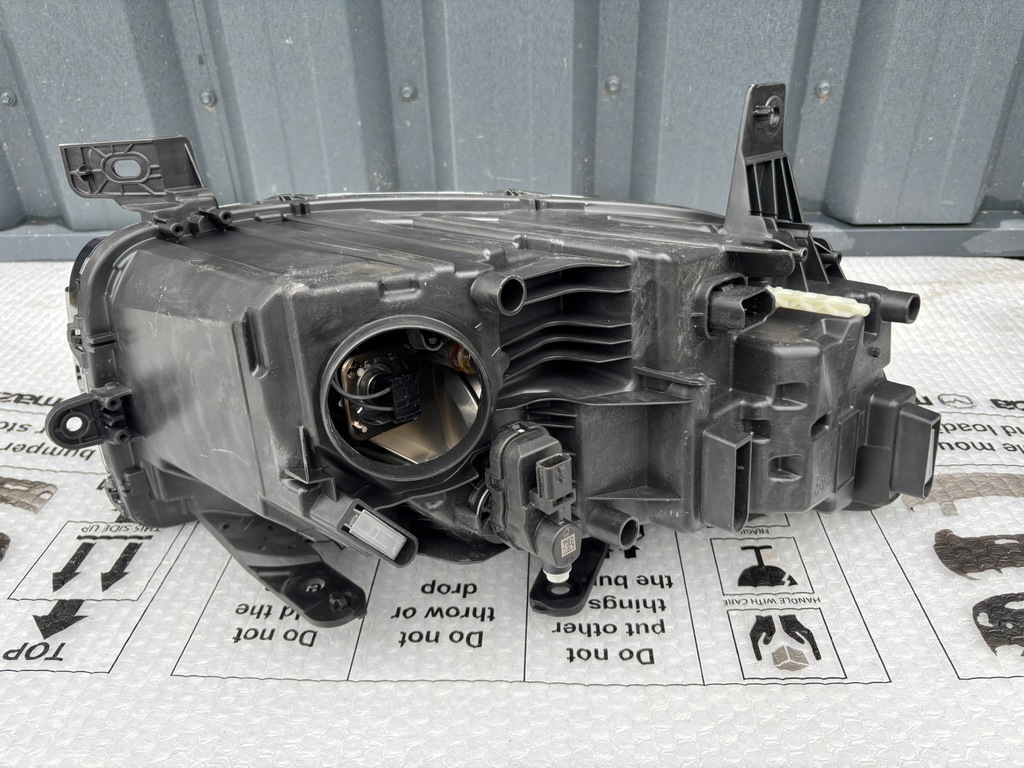 фото №12, Лампа левая led dacia duster iii