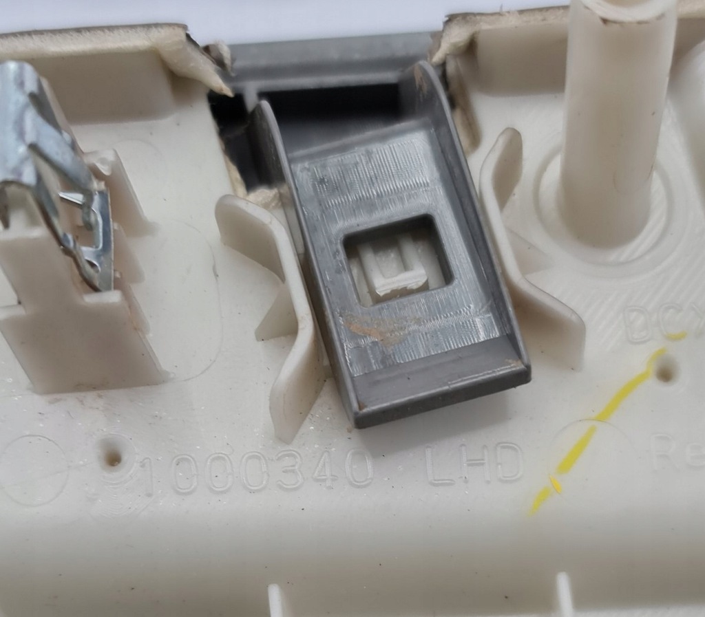 фото №6, Пластик защита консоли chrysler sebring iii