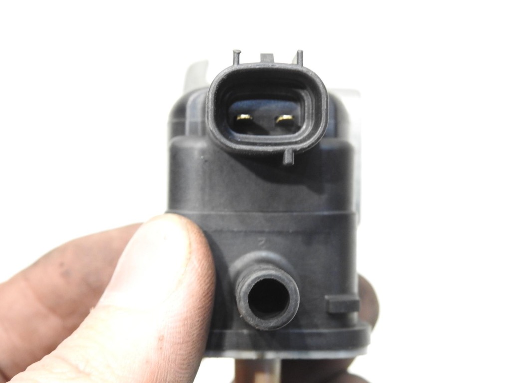 Клапан вакууму lexus is ii Оригінал