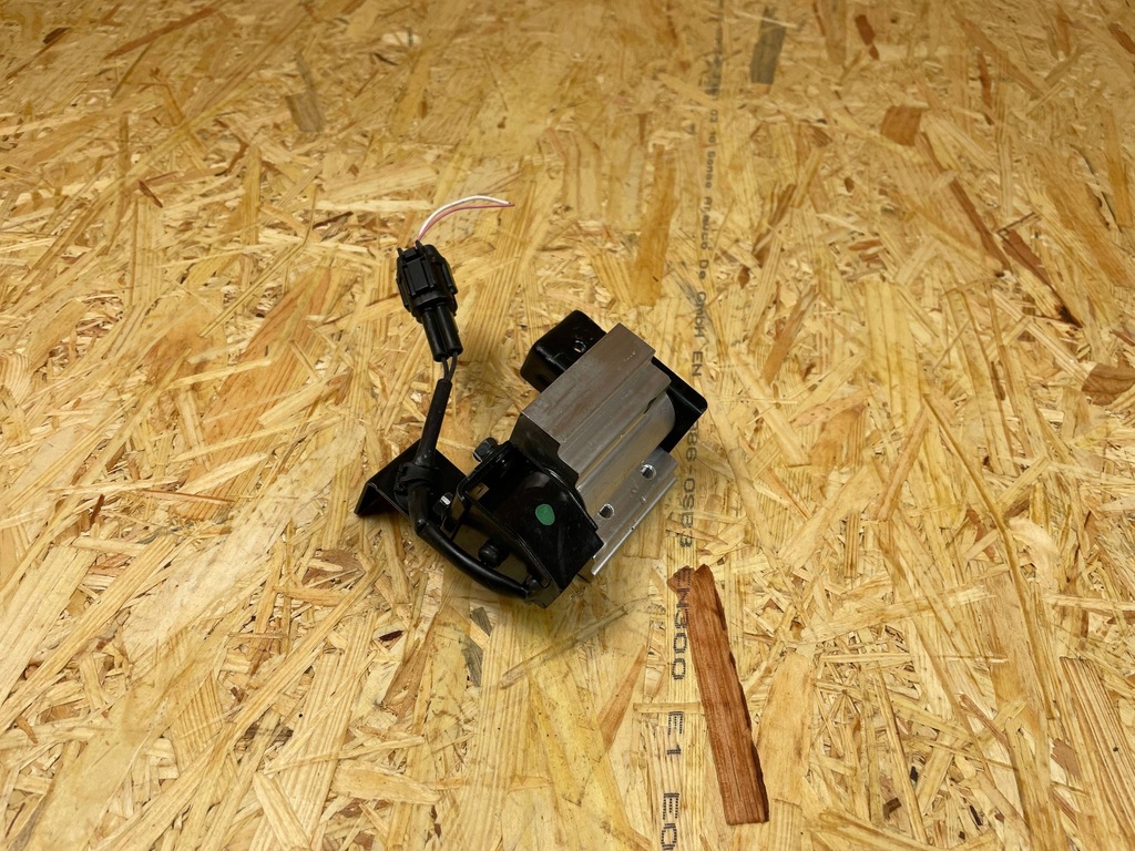 фото №6, Клапан расширительный кондиционера nissan leaf ii 443310-1360 2017-