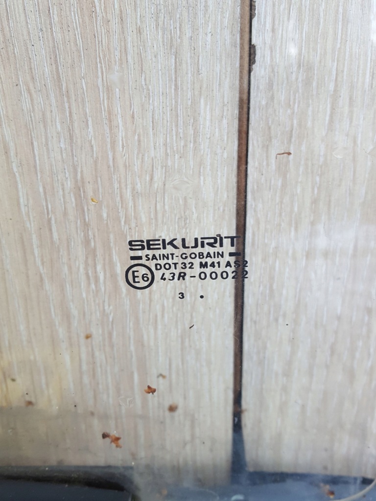 фото №2, Ford transit скло бічна двері передня перед права