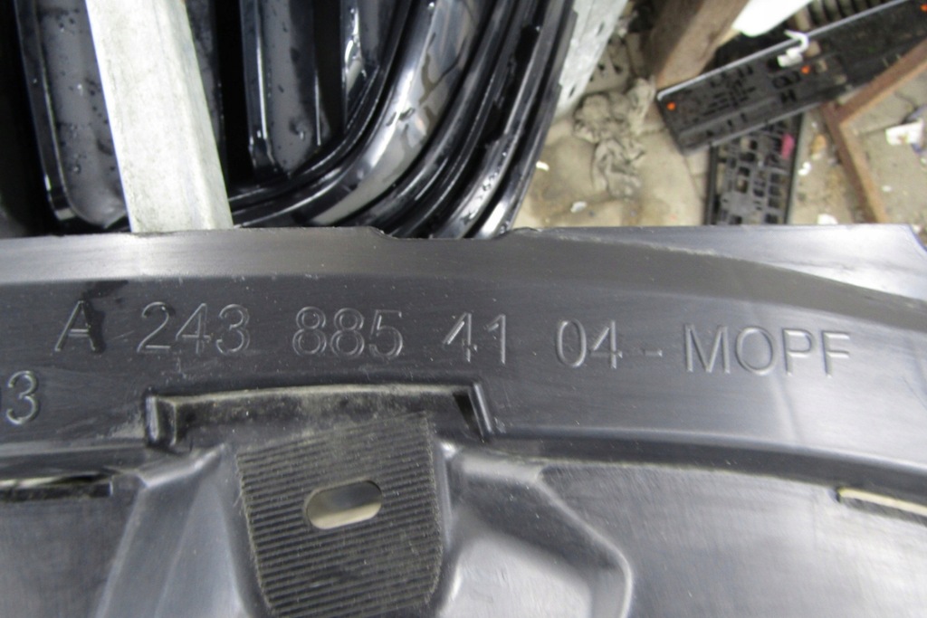 фото №12, Mercedes w243 x243 eqb плита защита pod бампер a2438855403 21-