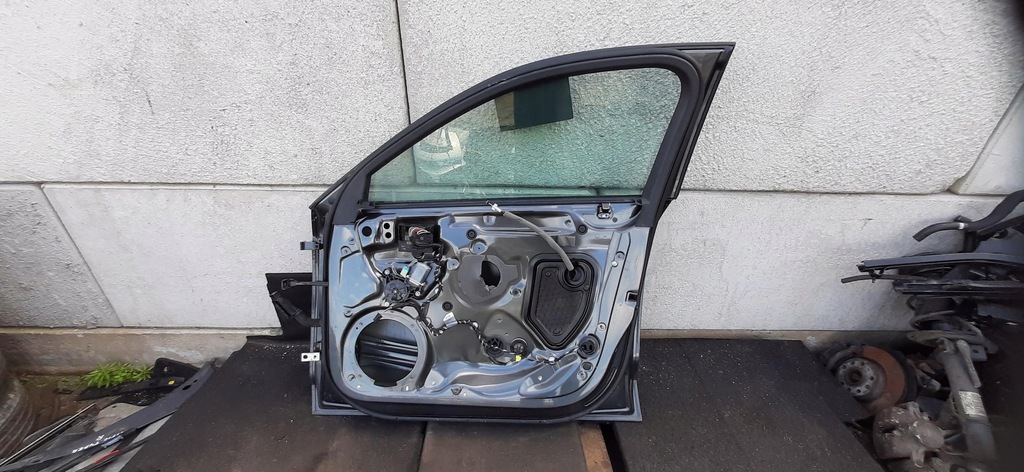 фото №8, Двері правий перед s-line sedan audi a3 8v lak.lz7s